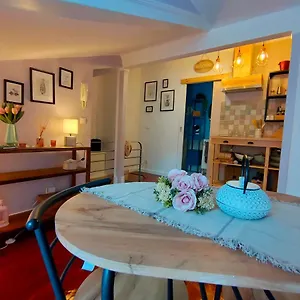 Casa Shardana Apartment