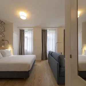 Serviced - Santos Apartment