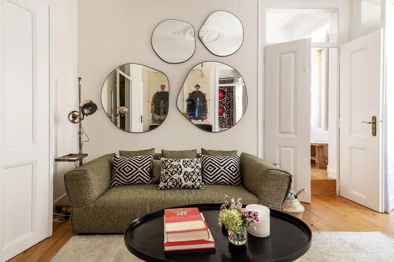 Lovelystay - The Wanderers Hideout Lisbon Apartment