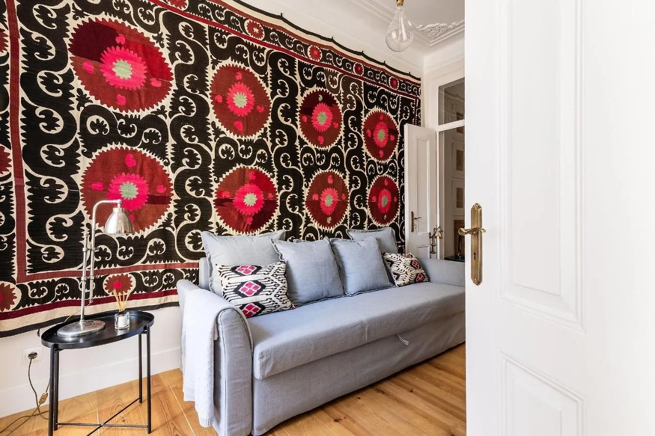Lovelystay - The Wanderers Hideout Lisbon Apartment