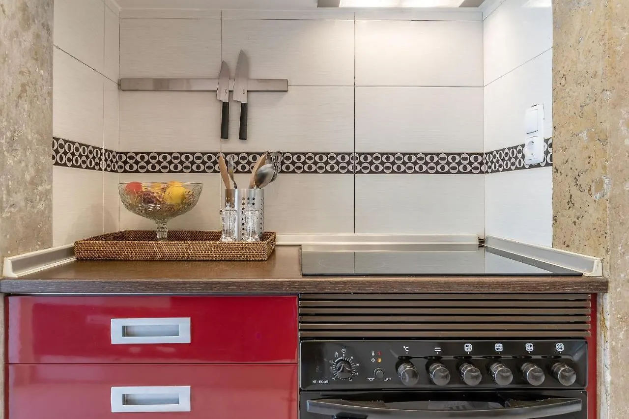 Lovelystay - The Wanderers Hideout Lisbon 0*,  Portugal